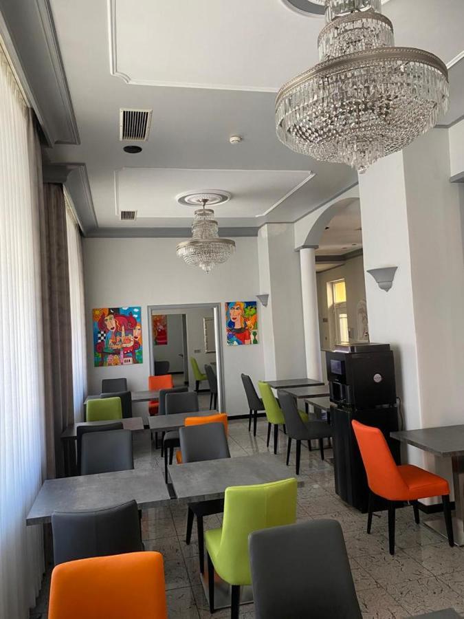 Gaestehaus Kral แอร์ลังเงิน ภายนอก รูปภาพ